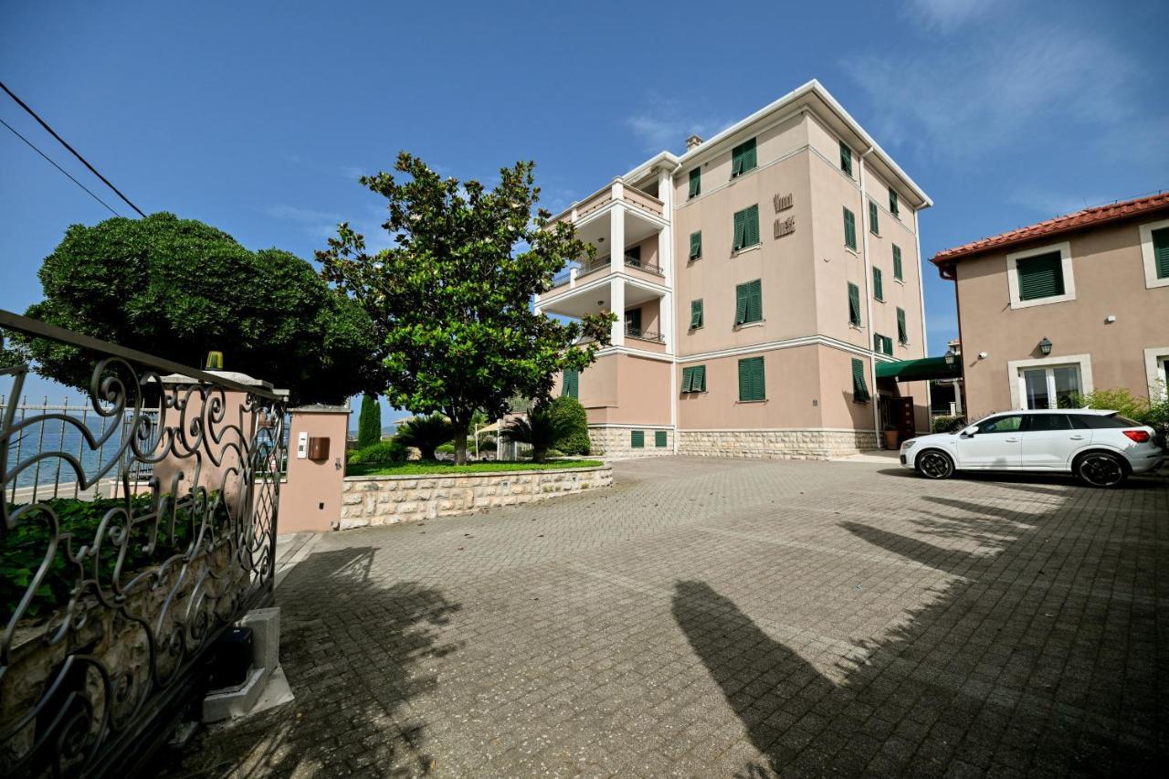 Villa Hresc S Zadar Luaran gambar